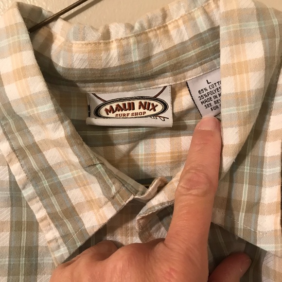 Maui Nix shirt - Picture 2 of 3